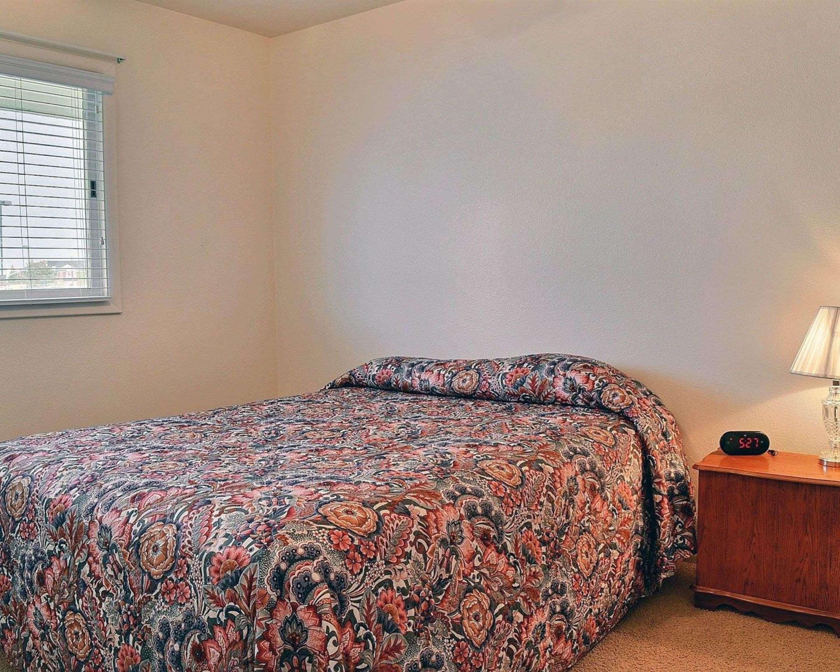 Skyline Motor Inn Коди Экстерьер фото